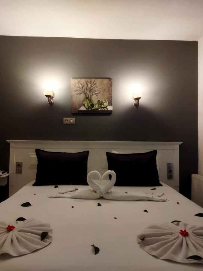 Ueckale Otel Restaurant Bostanci Bagian luar foto
